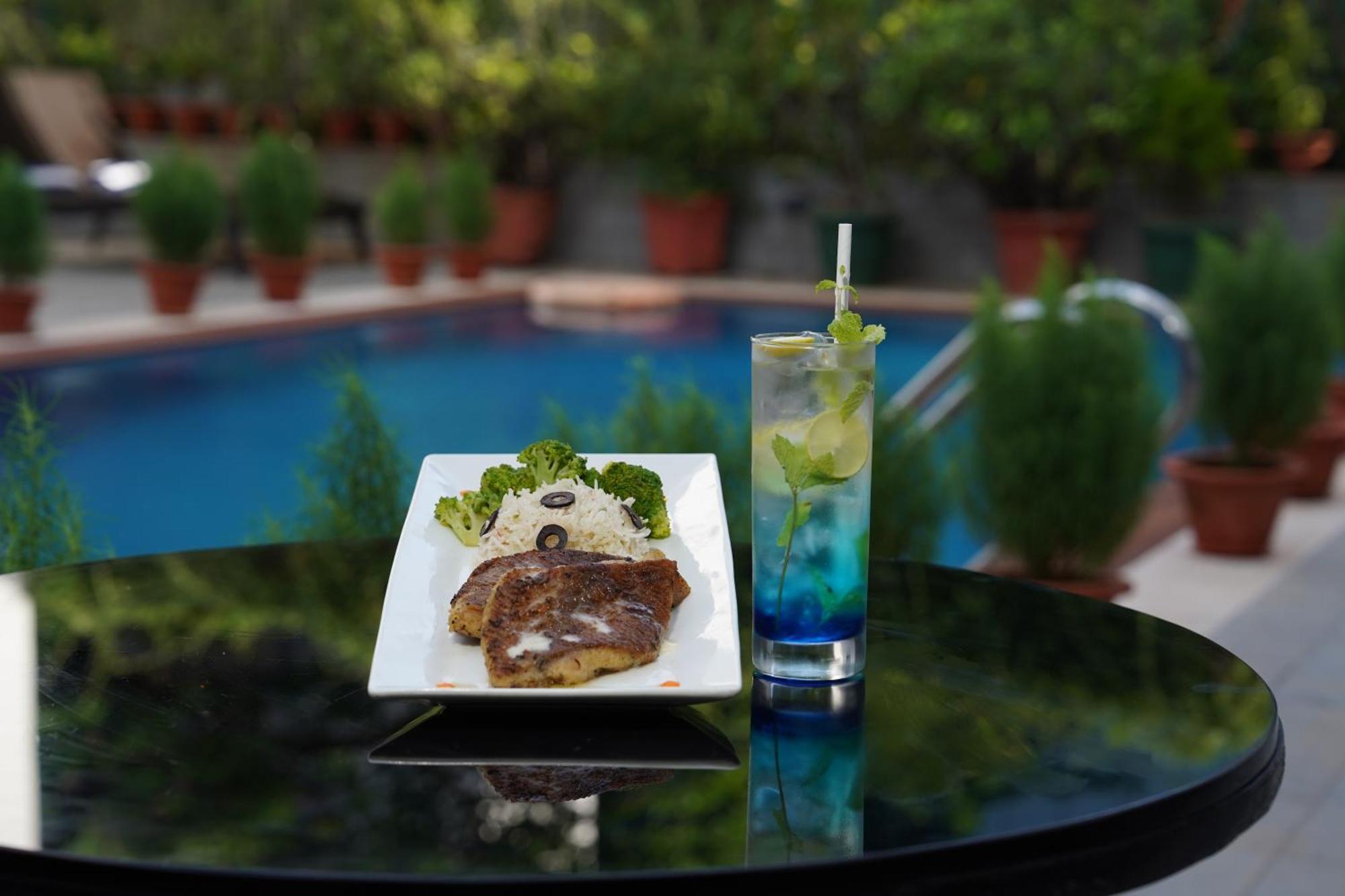Ira By Orchid Bhubaneswar Hotell Eksteriør bilde